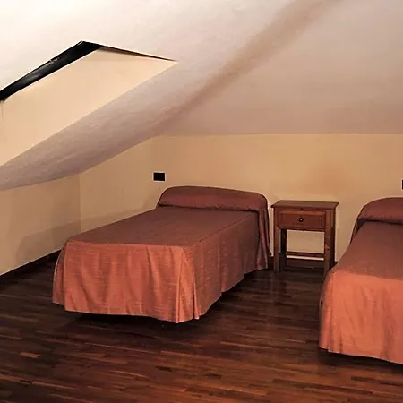 La Casona De Jovellanos 2* Gijón
