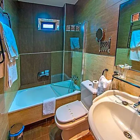 La Casona De Jovellanos Hotel Gijón