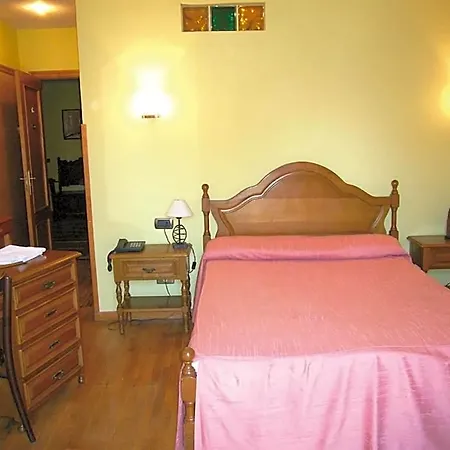Hotel La Casona De Jovellanos
