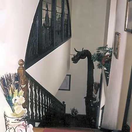 La Casona De Jovellanos 2* גיחון