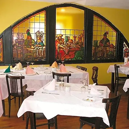 La Casona De Jovellanos Hotel 2*