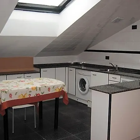 Hotel La Casona De Jovellanos 2*