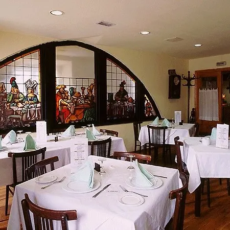 La Casona De Jovellanos 호텔 기욘