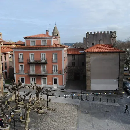 Hotel La Casona De Jovellanos